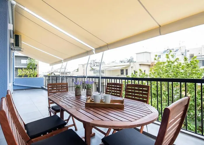 Euphoria Apartment