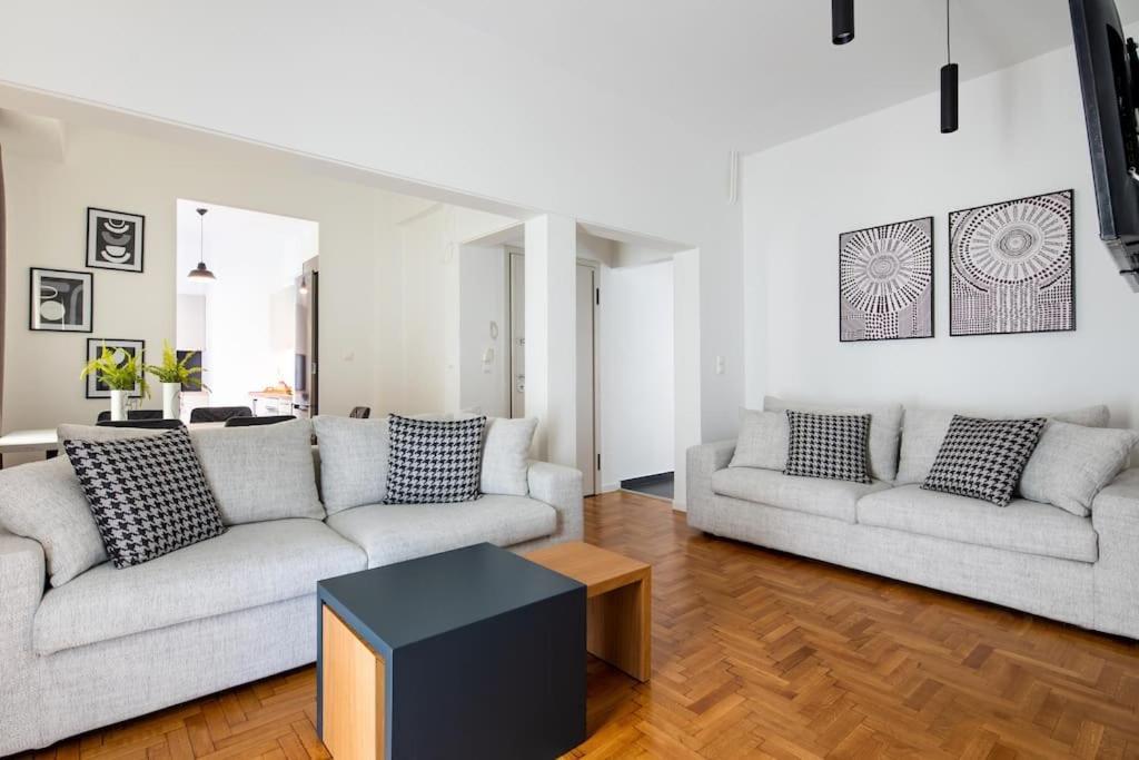 Apartment Euphoria